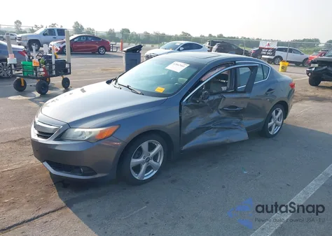 2013 Acura Ilx 2.0L из США, поврежденный, VIN 19VDE1F56DE005978